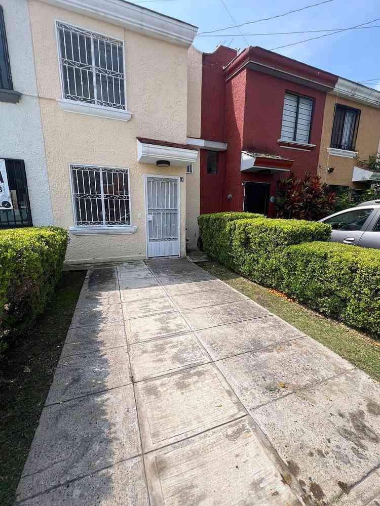 casa en venta calle francisco villa haciendas del sur tlajomulco de zuniga jalisco p7s5rpX