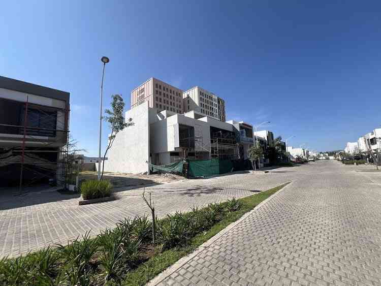 terreno en venta avenida paseo del anochecer solares zapopan jalisco poZvHrf