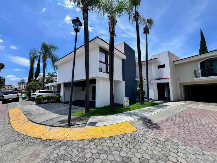 casa en venta avenida naciones unidas parque regency zapopan jalisco ppF04Bb